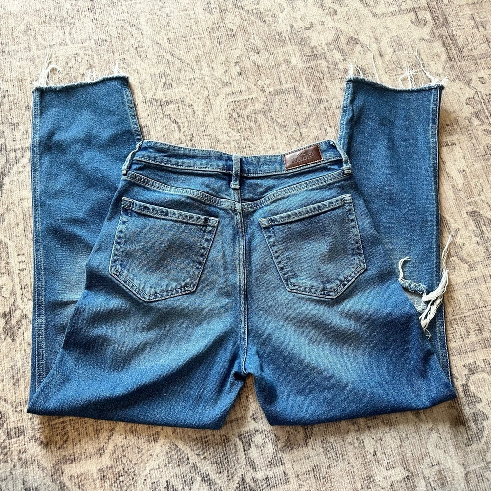 Hollister Distressed Blue Straight-Leg Jeans - Picture 3 of 4